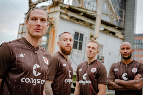 Die neue DIIY-Kollektion des Zweit-Ligisten FC St. Pauli - Foto Nordpol+